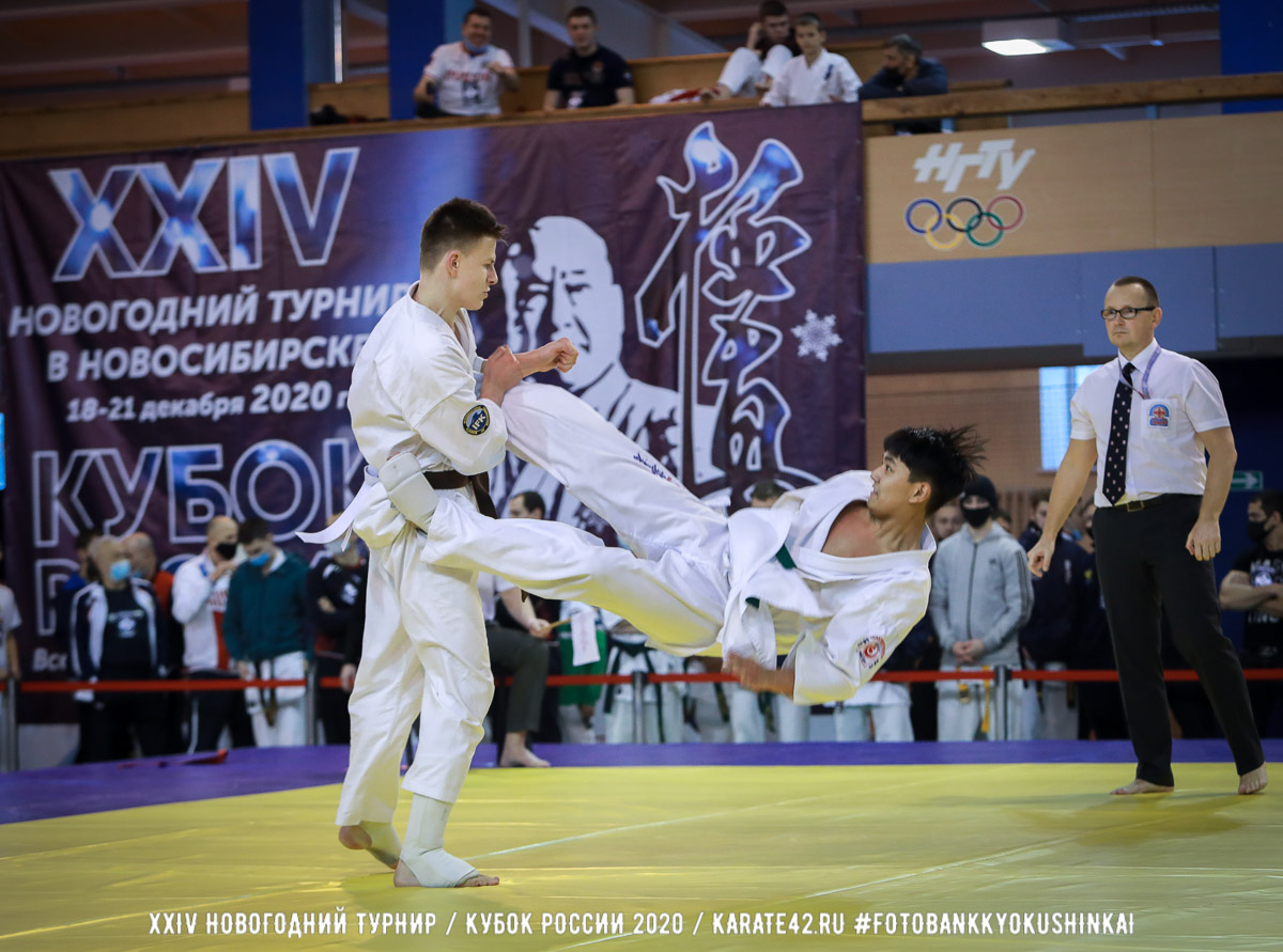 EfimovskiYU-9925