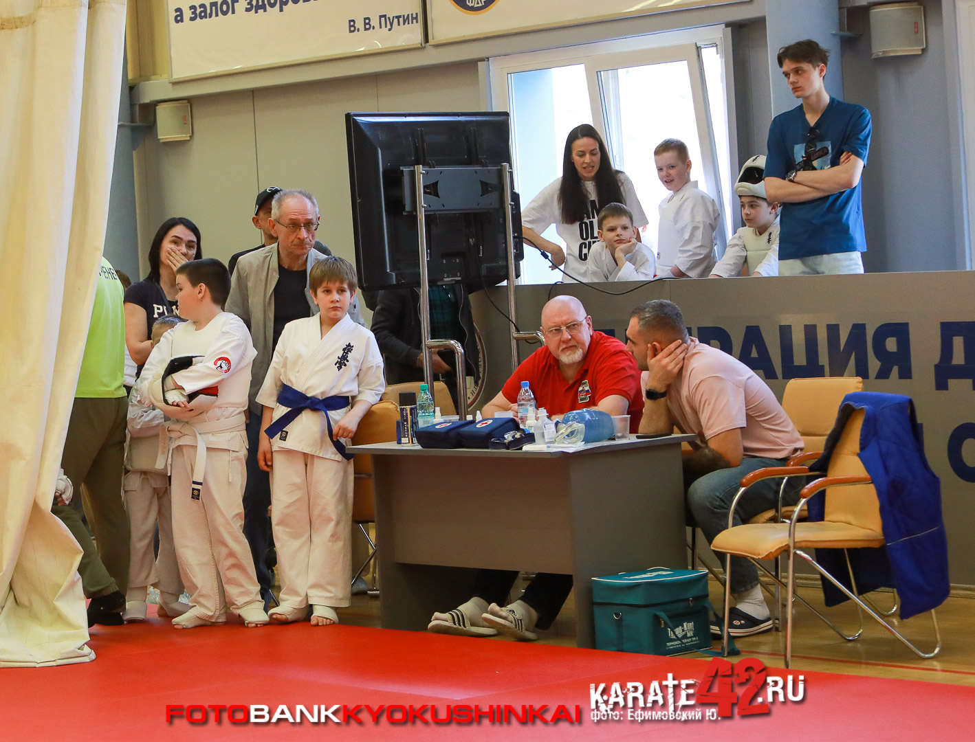 EfimovskiyYGenn-0673