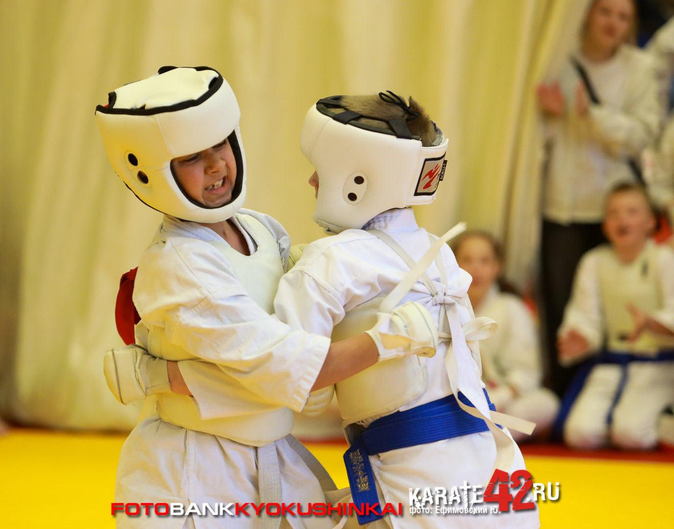 EfimovskiyYGenn-0674