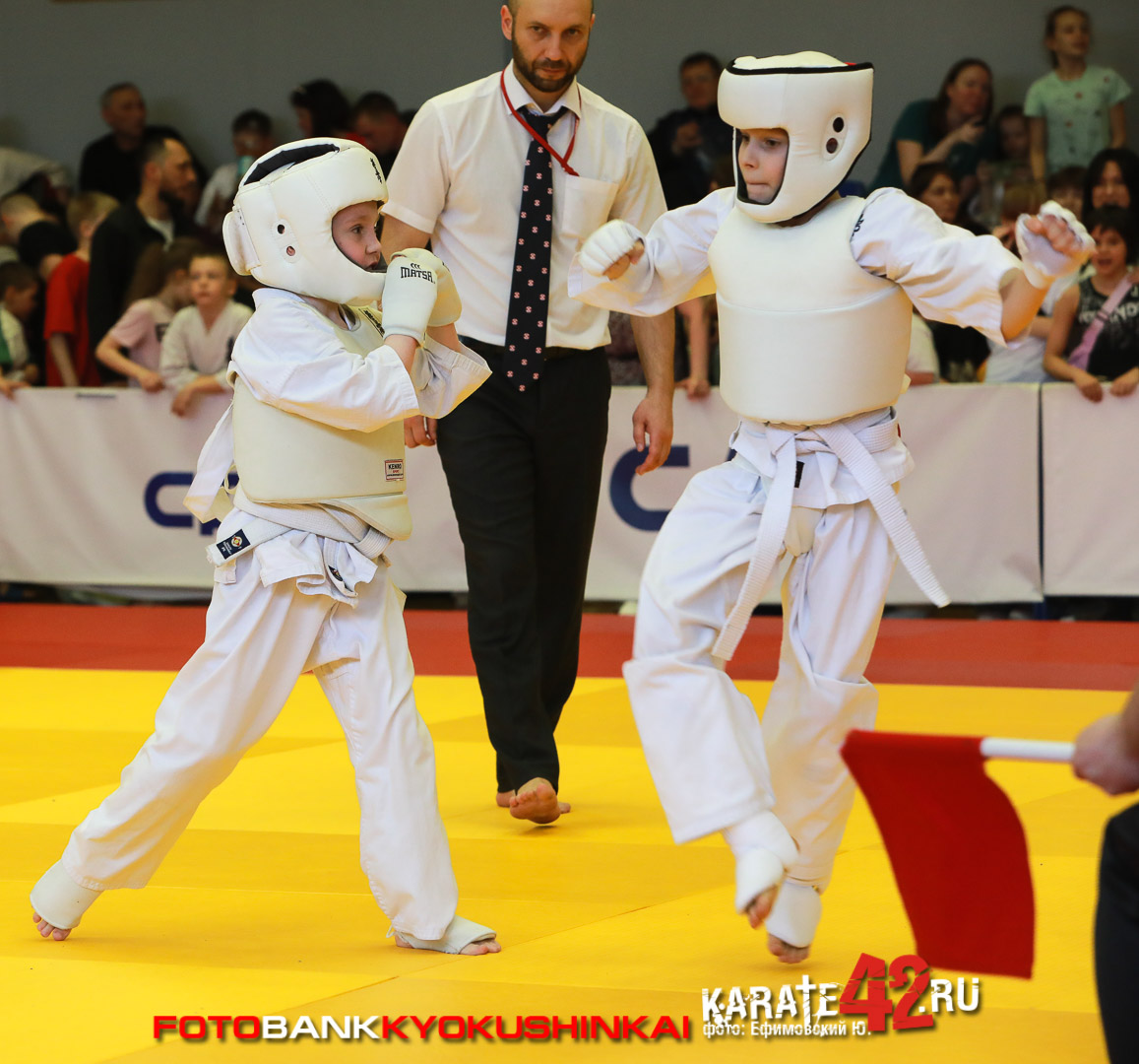 EfimovskiyYGenn-0785