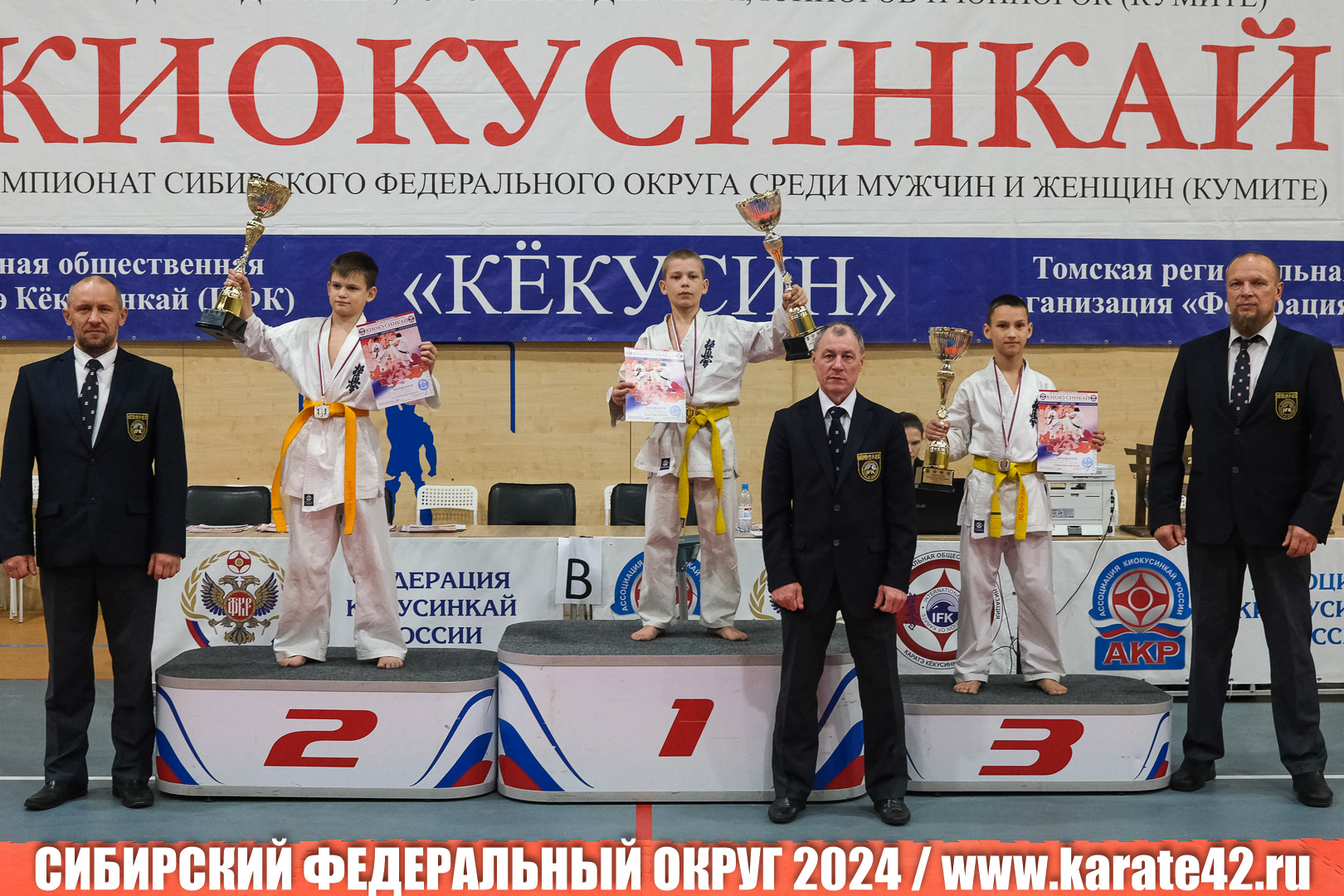 EfimovskiyYG-8780